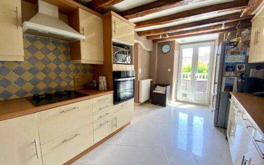 Maison 3 Chambres Plein Centre Avec Jardin