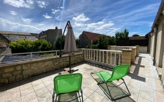 Maison 3 Chambres Plein Centre Avec Jardin