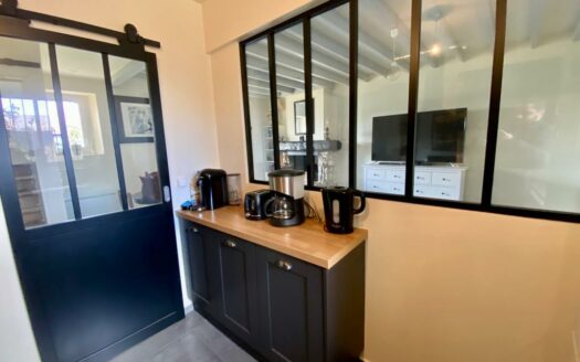 Maison Entièrement Rénovée à 15 Min D’angerville