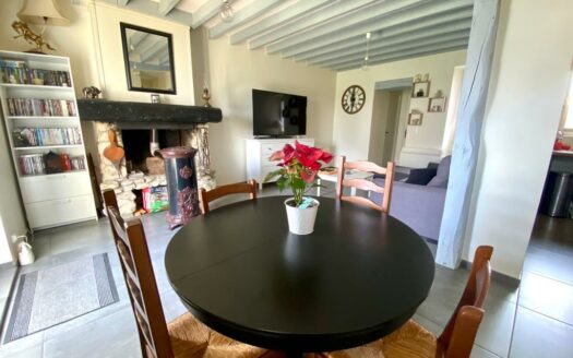 Maison Entièrement Rénovée à 15 Min D’angerville