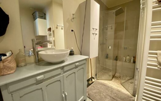 Maison Entièrement Rénovée à 15 Min D’angerville