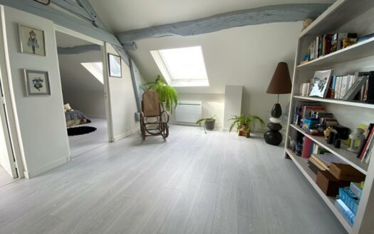 Maison Entièrement Rénovée à 15 Min D’angerville