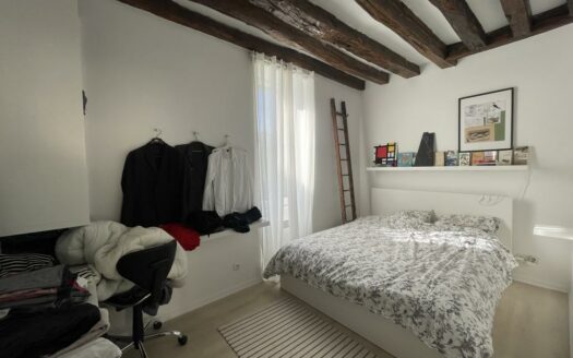 Vend F3 Vendu Louée