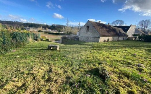 Terrain à Vendre A 8 Km D’etampes