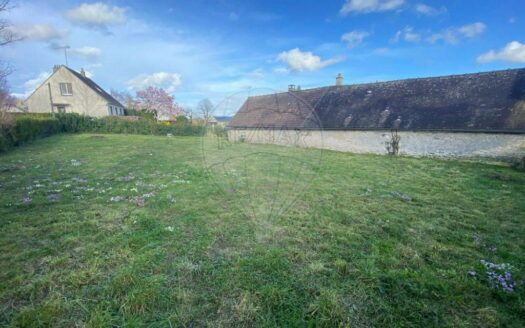 Terrain à Vendre A 8 Km D’etampes