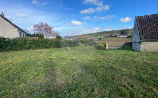 Terrain à Vendre A 8 Km D’etampes